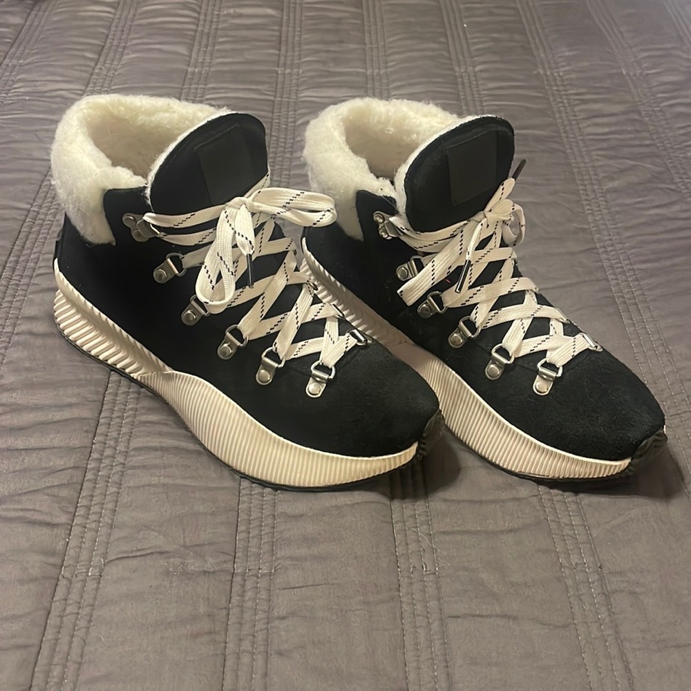 Sorel -Out n About III conquest-